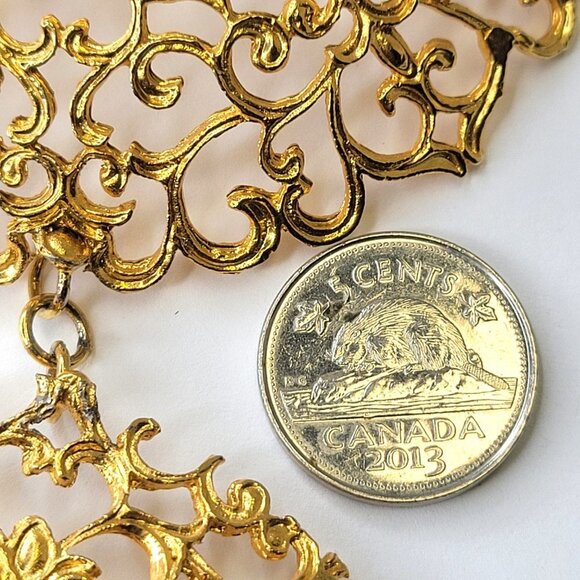 Large Filigree Gold Tone Brooch and Pendant - Picture 14 of 15